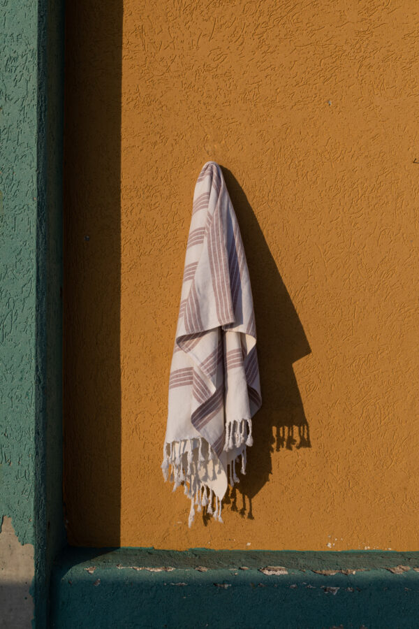 ⁦Beach Towel Brown⁩ – תמונה ⁦4⁩